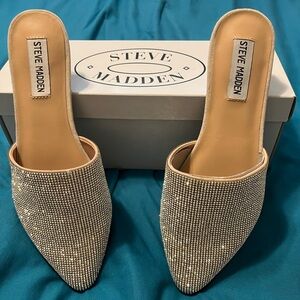 Steve Madden Trace-R Rhinestone size 8